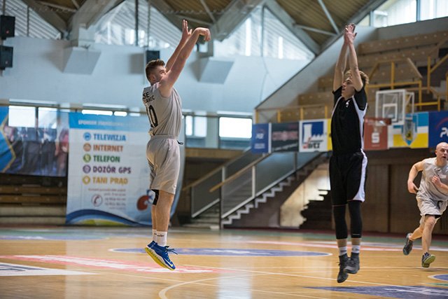 Koszykarze ZSE zagrali w finałach Mistrzostw Strefy Jeleniogórskiej w Koszykówce Chłopców